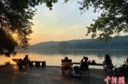 鄄城“移动卧室”重塑旅行方式 “Z世代”爱上车轮上的家