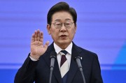 鄄城重回青瓦台 复苏经济 弥合社会裂痕 韩国新总统有哪些执政计划？